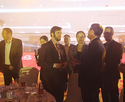 ���ϱ��Wɯ����Ʒ�l(f��)����